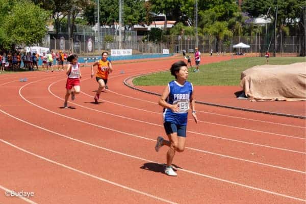 200m (W50): Dalva Midori K. Fukumoto, Idegenia Tomiko Manjome e Miriam Oguma (vencedora com 32,10s).