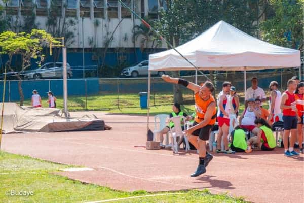Lançamento de Dardo (M45): Marco Antonio Francisco com marca de 41,68m.