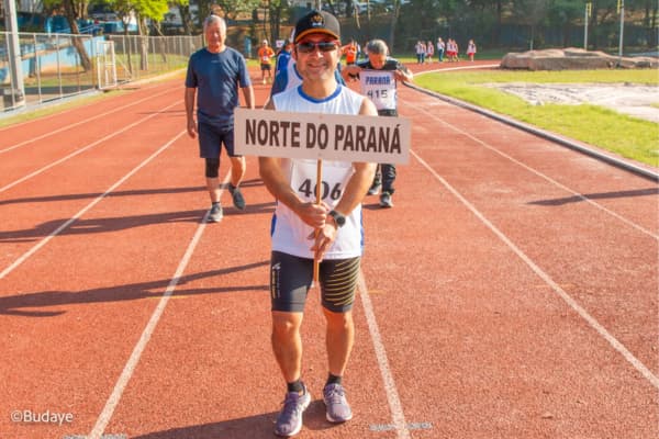 Desfile das equipes Norte do Paraná